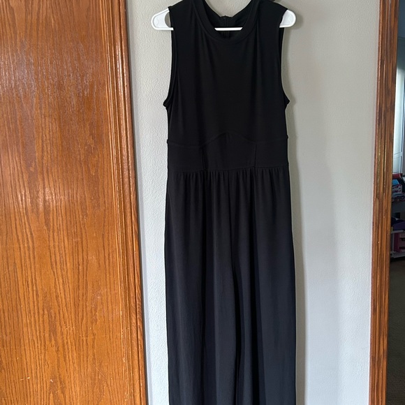 Cider Pants - Elegant Black Sleeveless jumpsuit